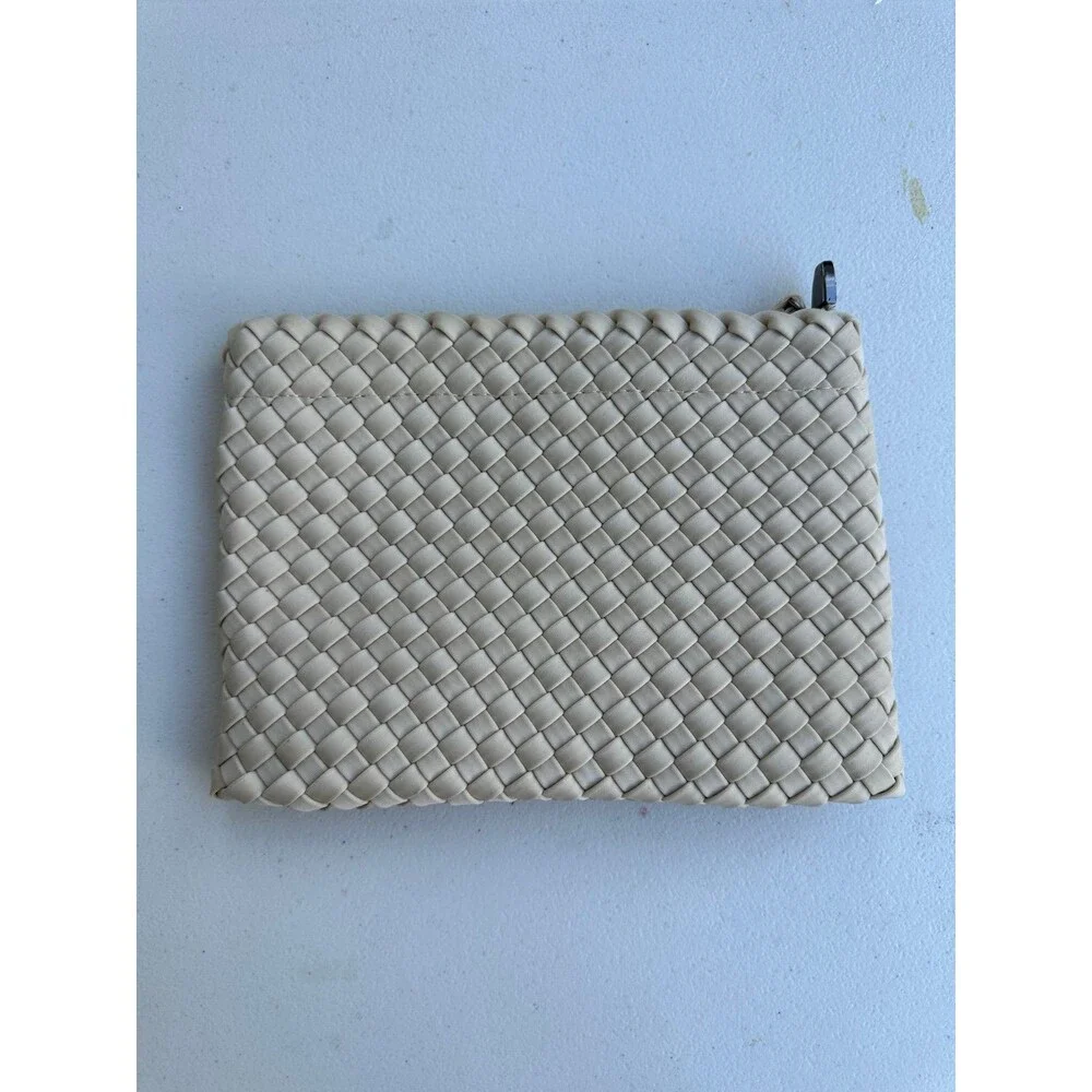 High Quality Woven Neoprene Intrecciato Style Zipper Wristlet Pouch Cosmetic Bag